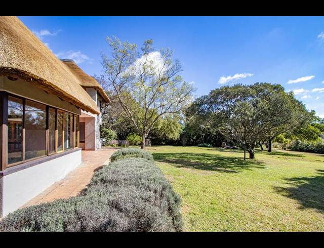 4 BEDROOM HOUSE FOR SALE IN BEAULIEU